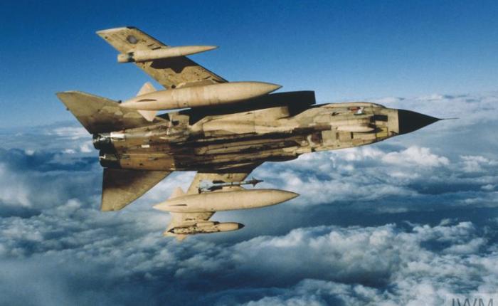 #AirWarBooks – Dr Ross Mahoney