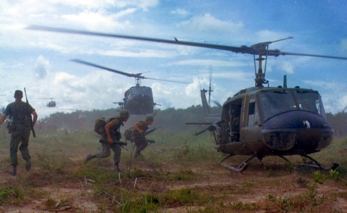 #AirWarVietnam – From Combat to Cultural Icon: Unraveling the Legacy of the Helicopter in the Vietnam&nbsp;War