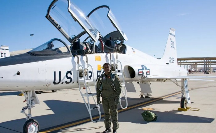 #Podcast – Through the Stratosphere in the U-2 and in Life: An Interview with Colonel (ret’d) Merryl&nbsp;Tengesdal