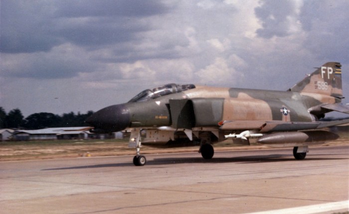 #Podcast – “The airplane just blew up into several pieces!”: An Interview with Lee&nbsp;Ellis